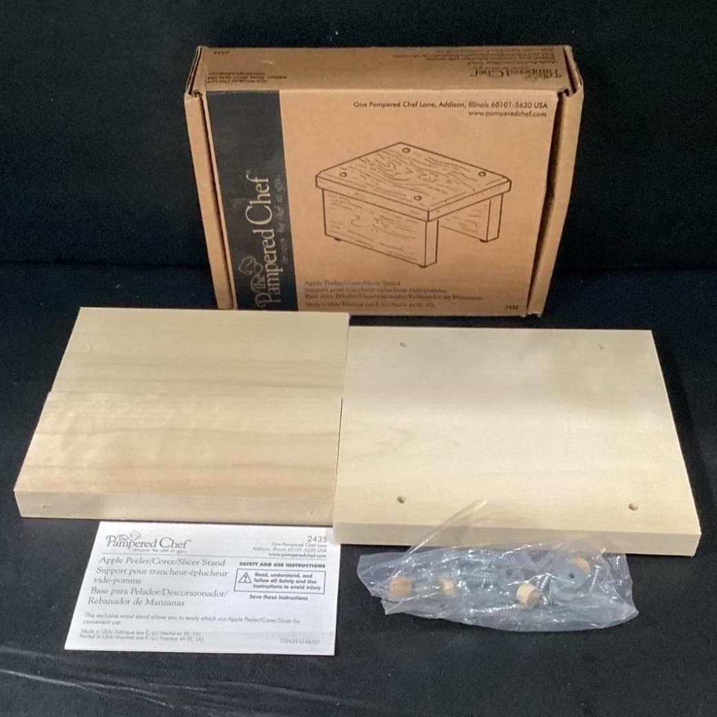 Pampered Chef Apple Peeler 2435 Corer Slicer Stand New - Thumbnail 2