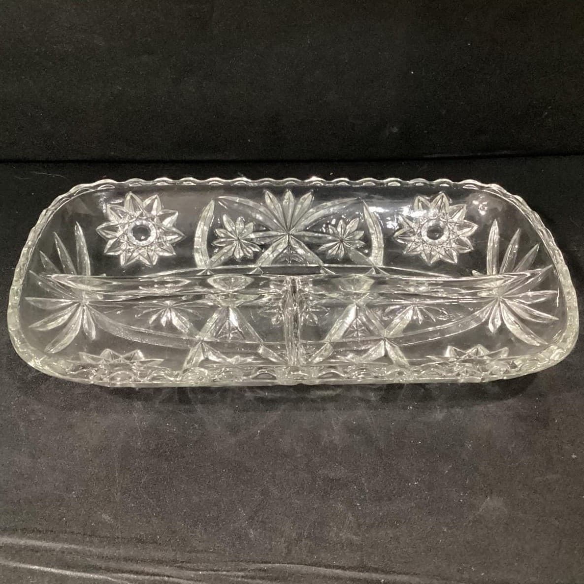 Anchor Hocking Early American Prescut Clear Glass 12 x 6 3 Part Divided Relish - Thumbnail 6