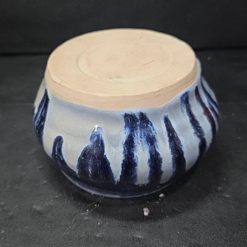 Studio Pottery Blue Drip Glaze Planter, Signed Handmade Ceramic Trinket Dish - Thumbnail 9