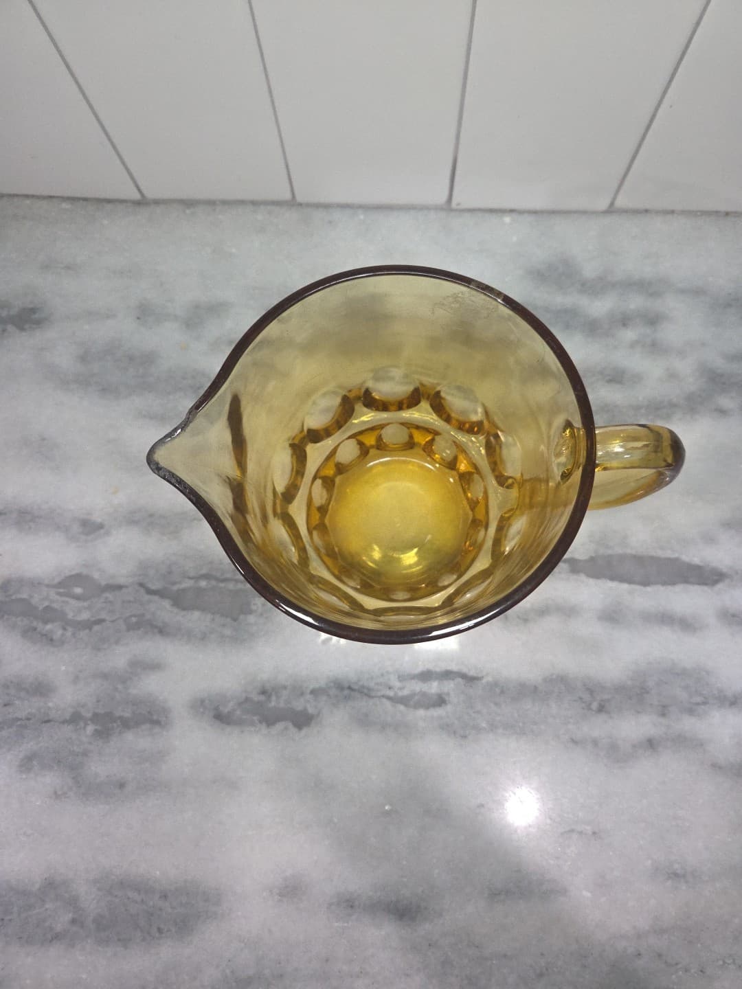 Hazel Atlas Kings Crown Large Pitcher, Thumbprint Amber Glass, Yellow Glassware - Thumbnail 6