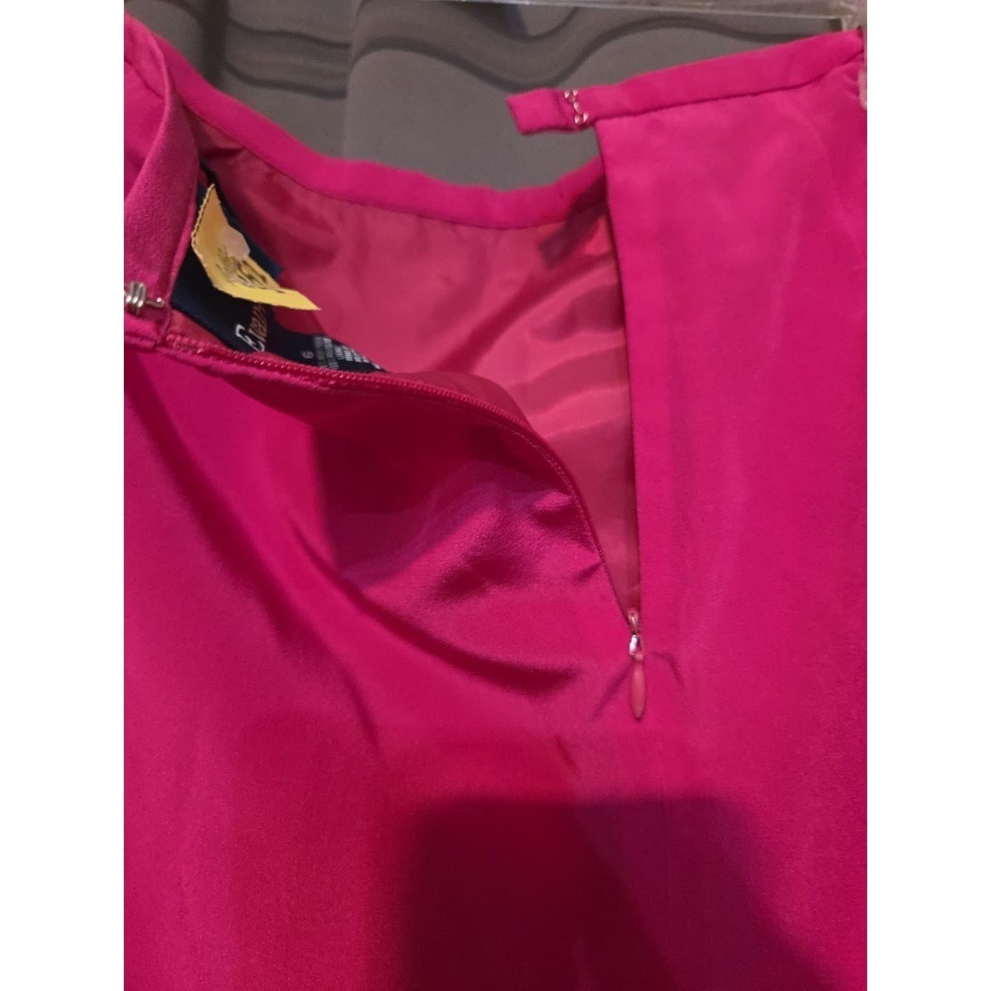 Evan Picone Pink Pencil Skirt, Women's Size 6, Fuchsia Knee Length Career Wear - Thumbnail 6