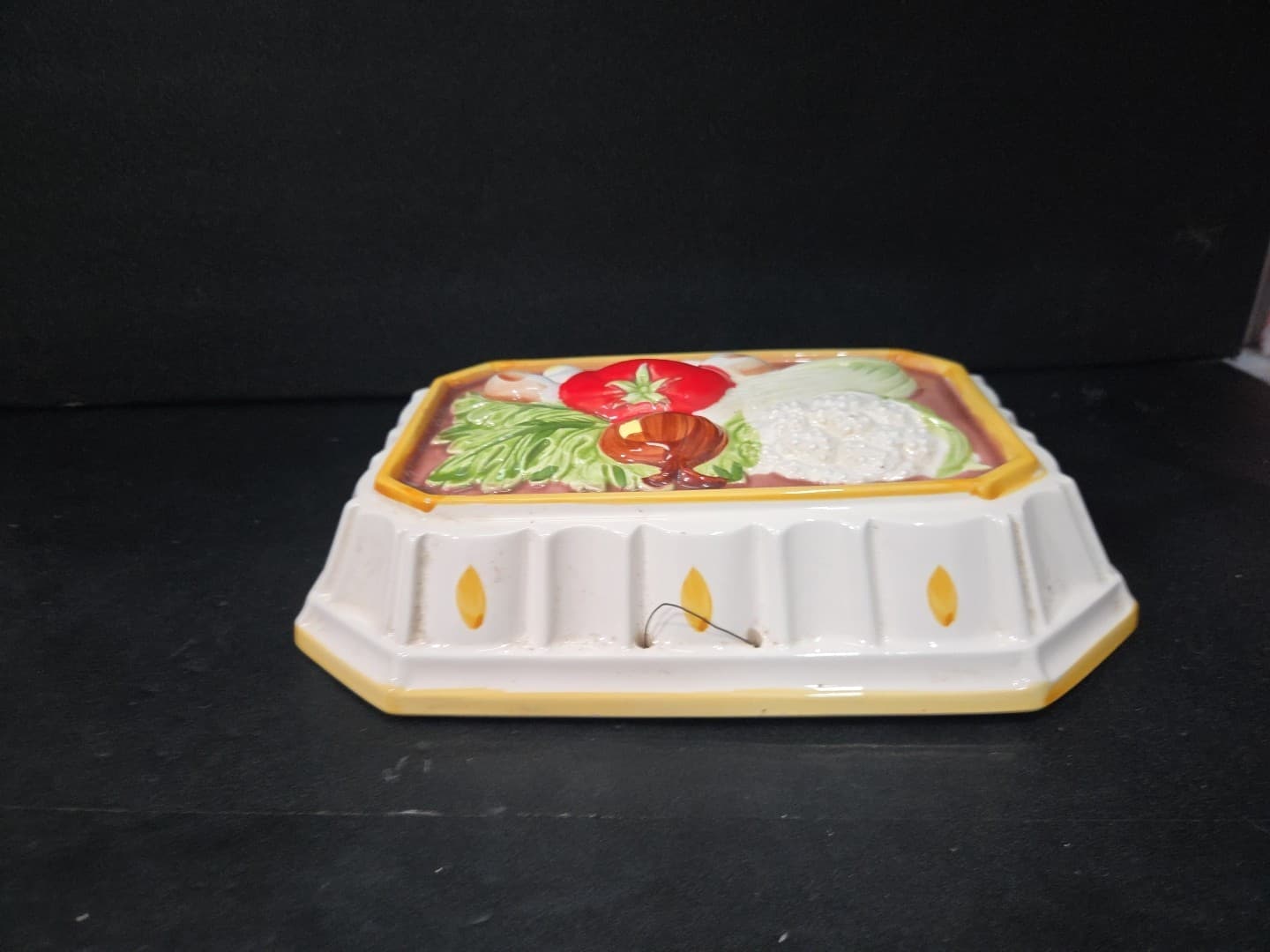 Gailstyn-Sutton Towle Co Ceramic Veggie Decor Mold Hand Paint Vintage - Thumbnail 5