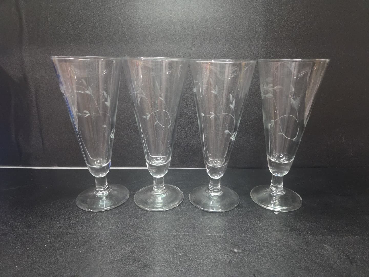 Princess House Heritage Pilsner Glasses, Set of Four, 7.5" Footed Beer Glass - Thumbnail 2