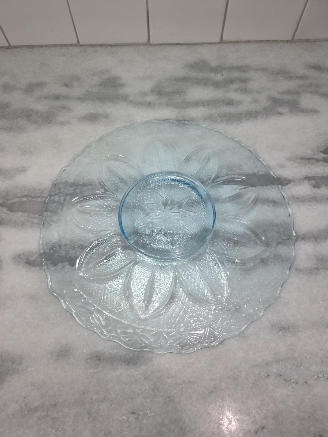 Princess House Heritage Crystal Blue Platter, 10" Platter, Vintage Home Decor - Thumbnail 3