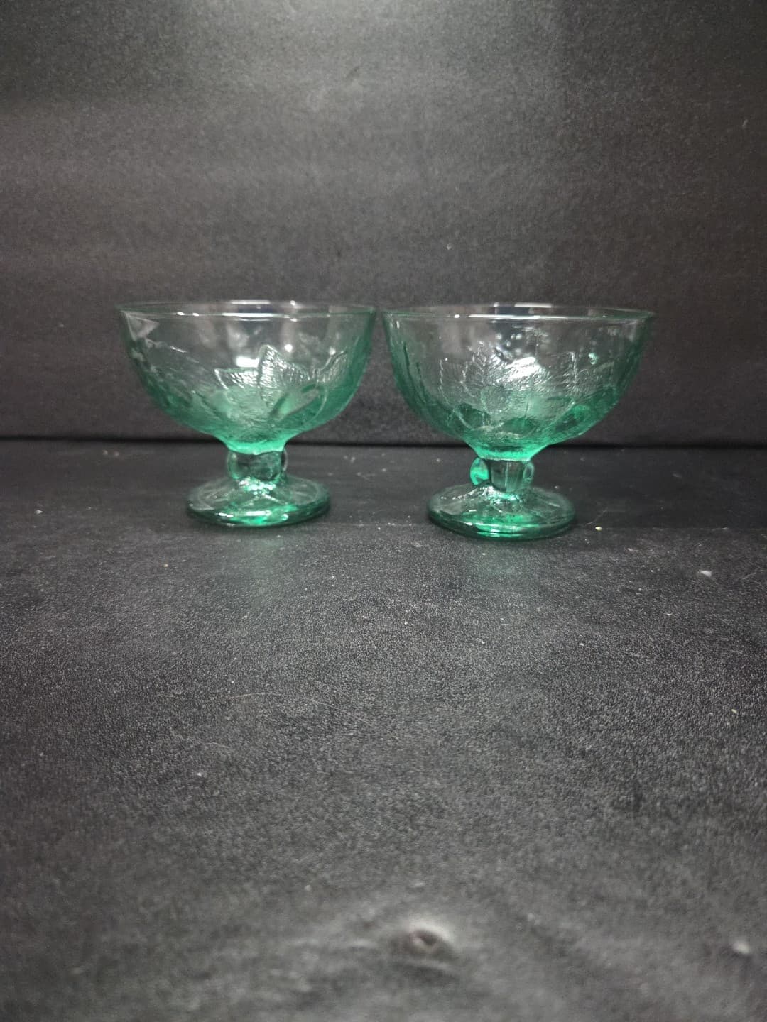 Pasabahce Green Dessert Bowls, Turkish Glassware, Fruit Design, Set of 2, 3.5" H - Thumbnail 2