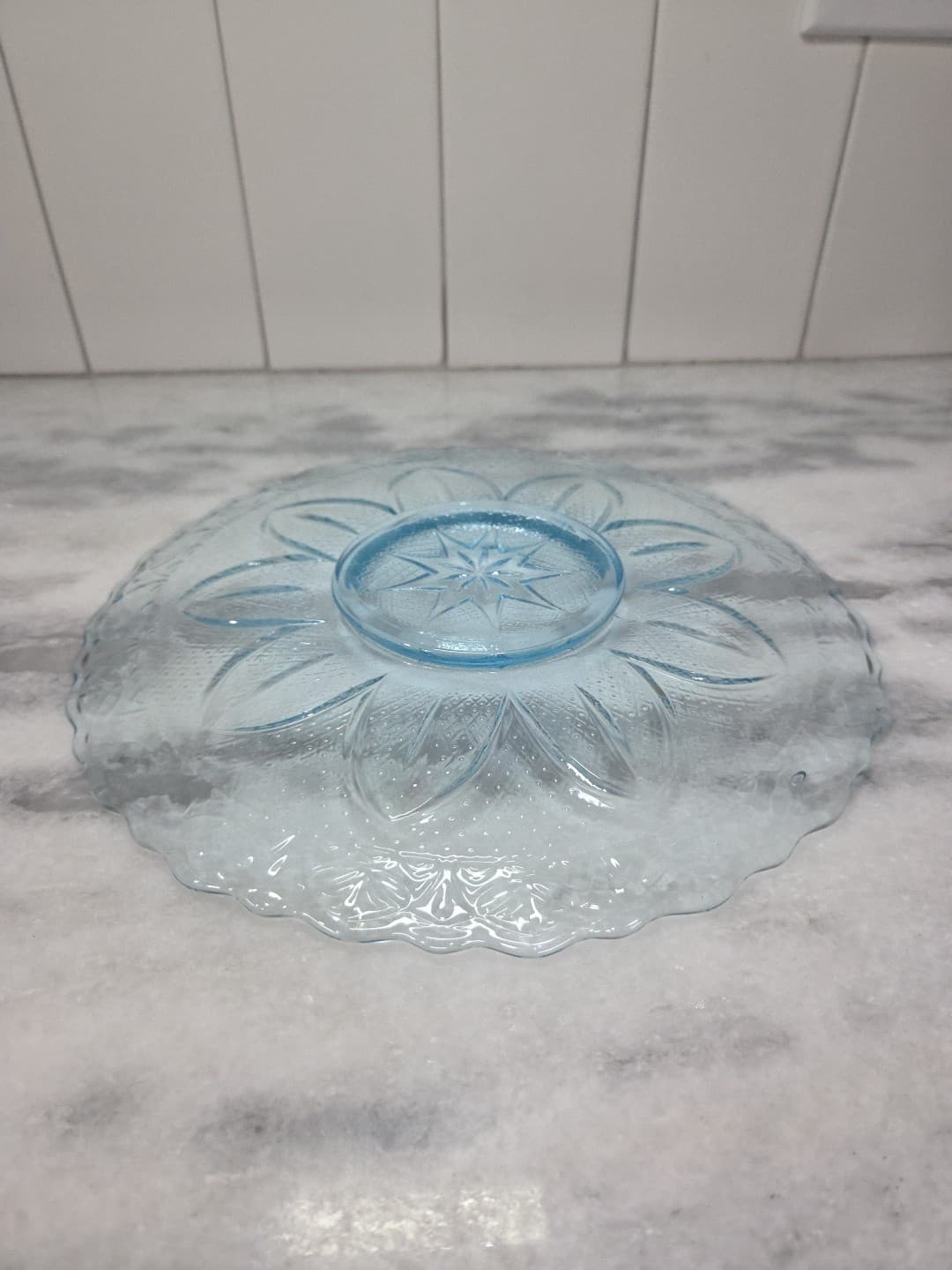 Princess House Heritage Crystal Blue Platter, 10" Platter, Vintage Home Decor - Thumbnail 5