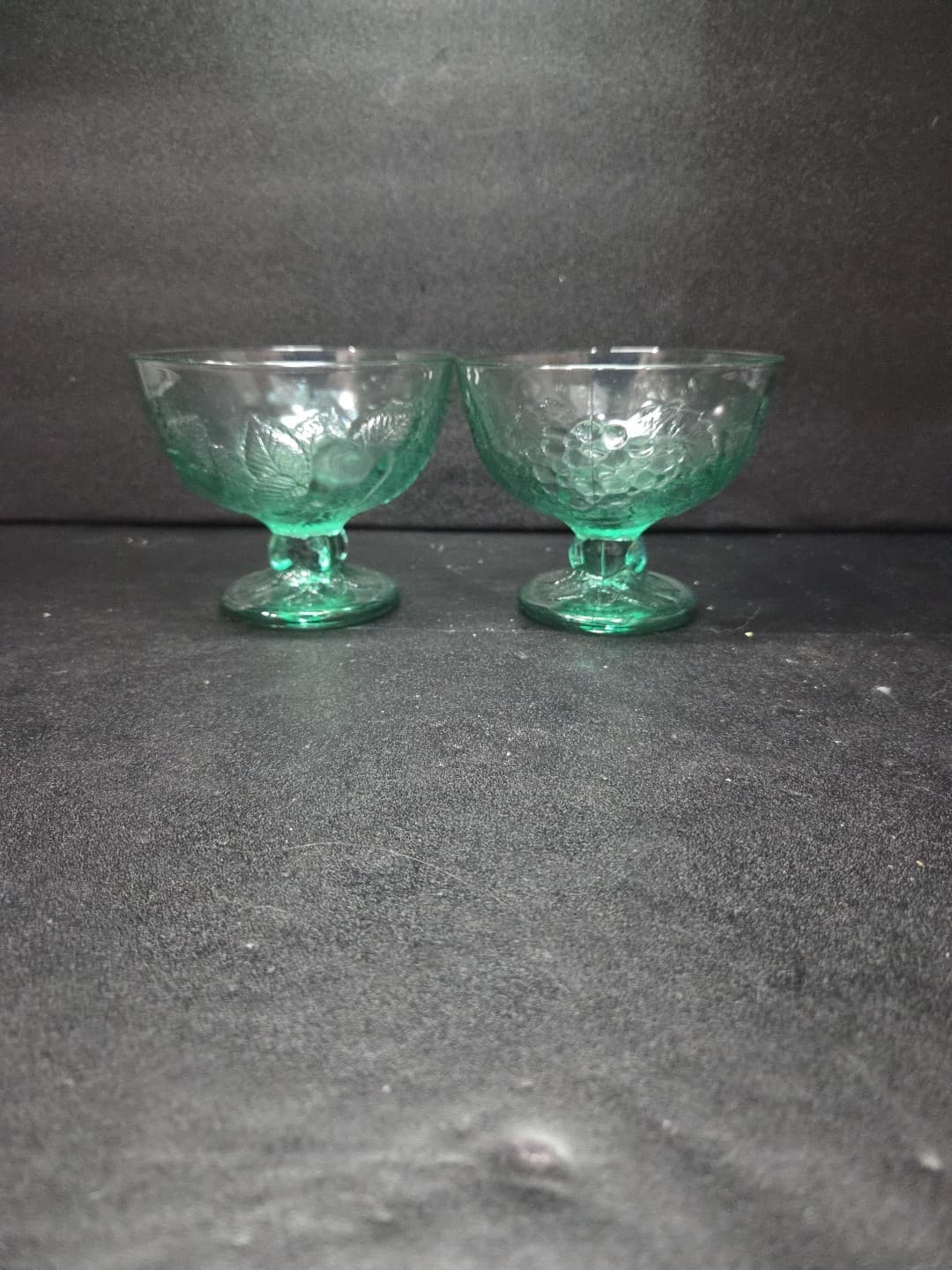 Pasabahce Green Dessert Bowls, Turkish Glassware, Fruit Design, Set of 2, 3.5" H - Thumbnail 4