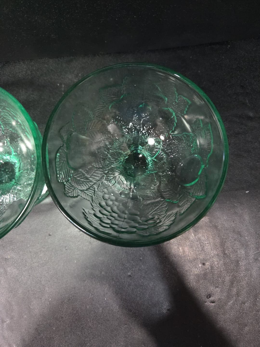 Pasabahce Green Dessert Bowls, Turkish Glassware, Fruit Design, Set of 2, 3.5" H - Thumbnail 6