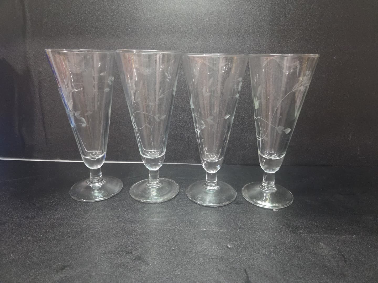 Princess House Heritage Pilsner Glasses, Set of Four, 7.5" Footed Beer Glass - Thumbnail 4