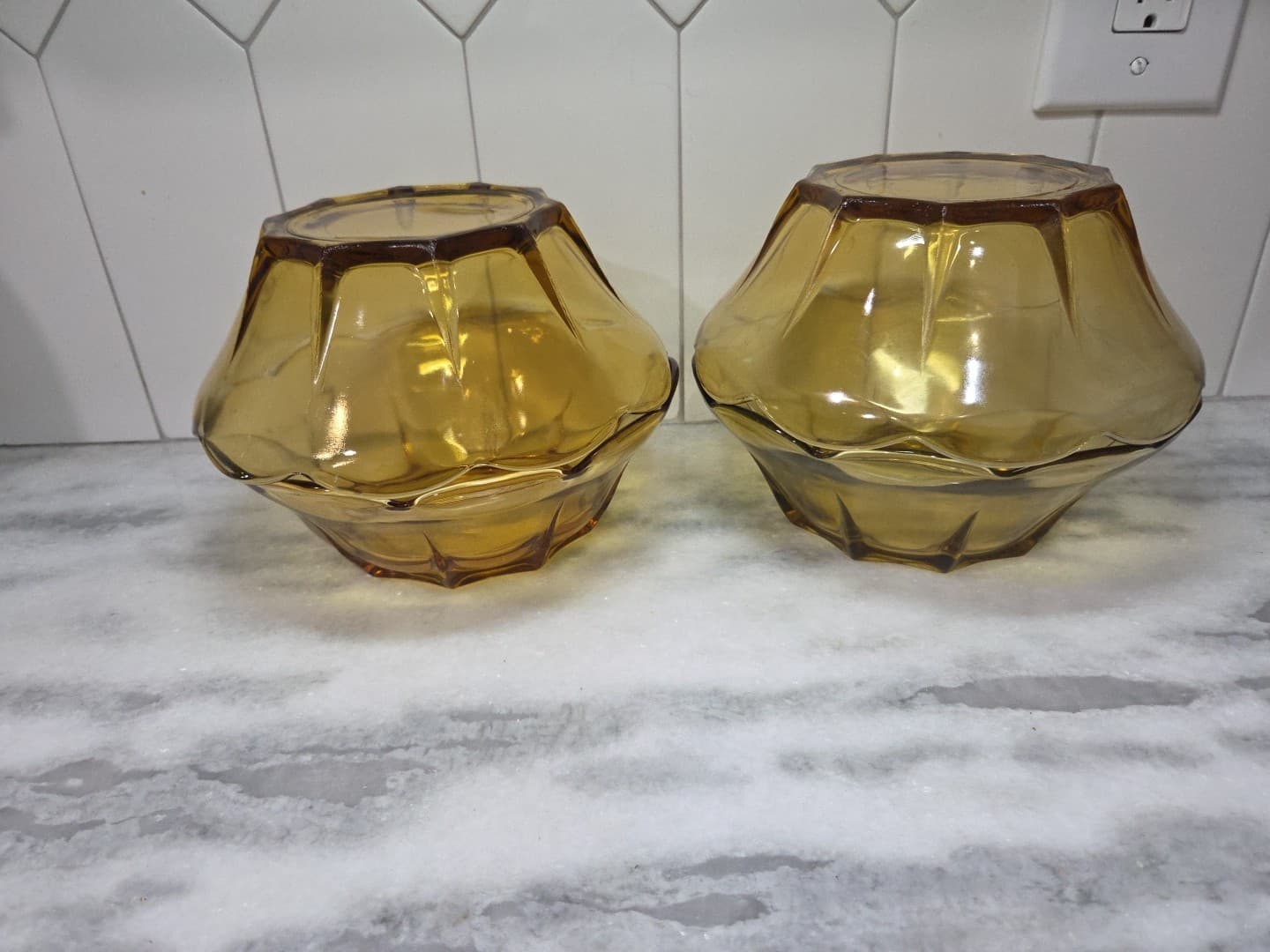 Anchor Hocking Vintage 8" Amber Bowls, Swedish Modern Serving Bowls, Set of 4 - Thumbnail 10