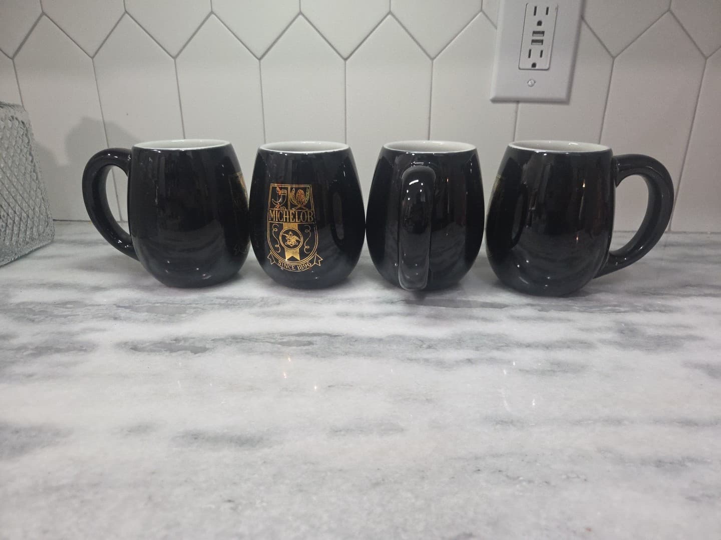 Michelob Black Beer Steins, Set of 4, Gold Crest Logo, Vtg Barware, Collectible - Thumbnail 4