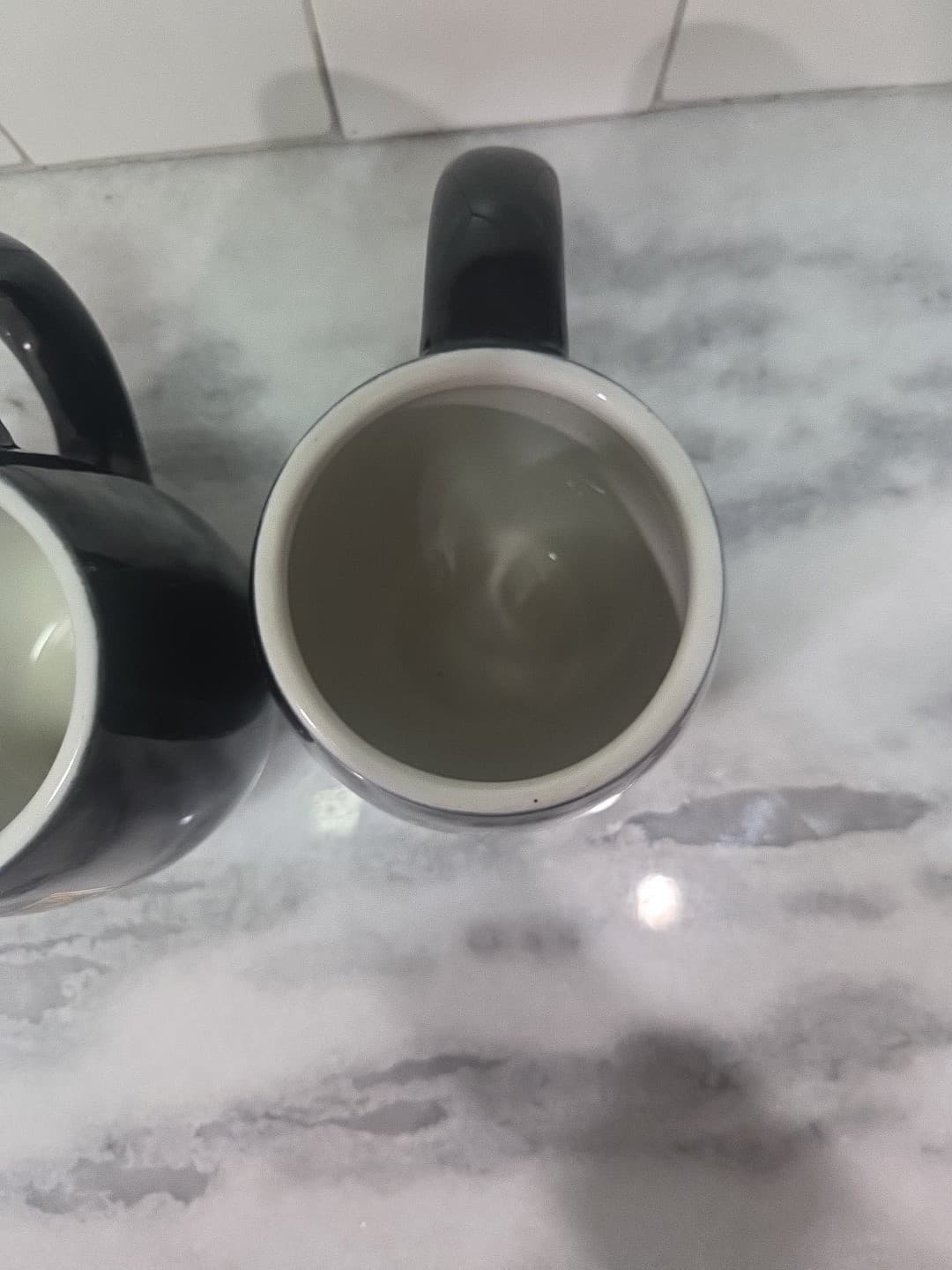 Michelob Black Beer Steins, Set of 2, Gold Crest Logo, Vtg Barware, Collectible - Thumbnail 6