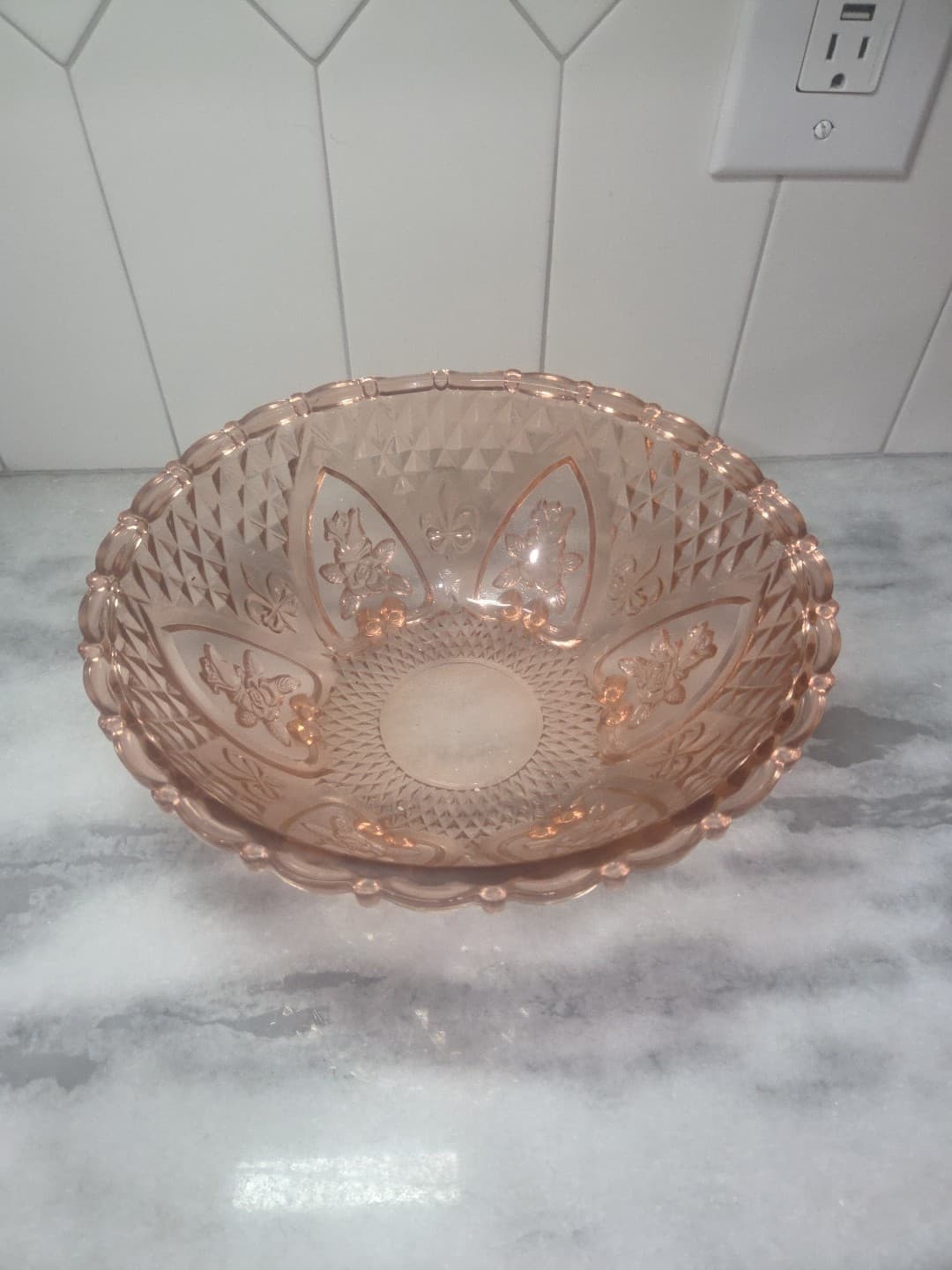 Rose Pink Depression Glass Salad Bowl, Kig Indonesia Bowl, Vtg 10" D Fruit Bowl - Thumbnail 5