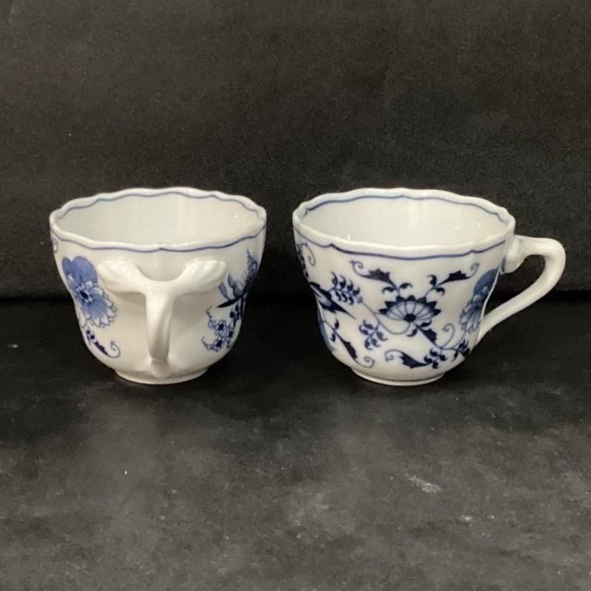 Blue Danube Japan fine China Tea Cups Set of 2 - Thumbnail 2
