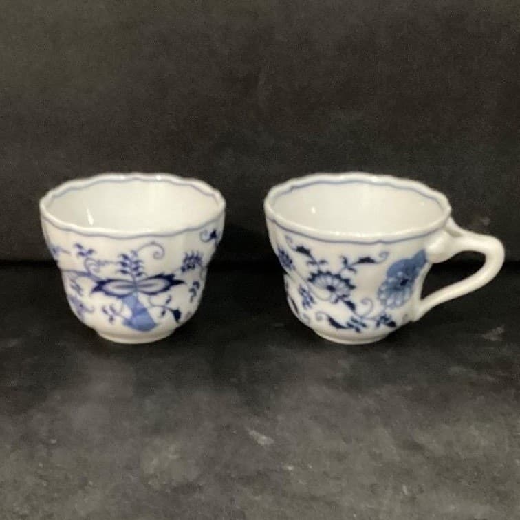 Blue Danube Japan fine China Tea Cups Set of 2 - Thumbnail 9