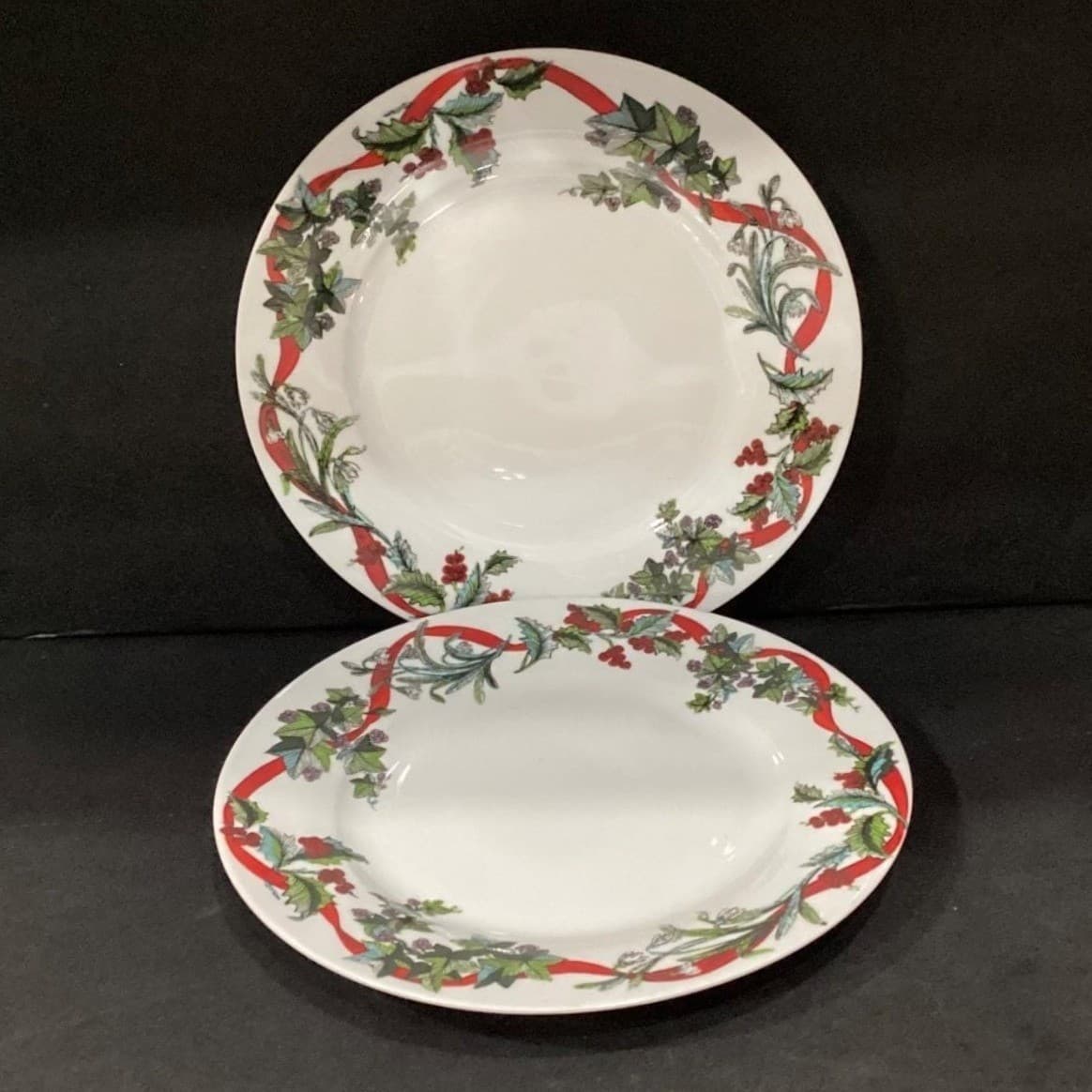 Brylane Home Set Of 2 Christmas JOLLY TIME Dinner Plates 11" Ribbon Floral EXC!! - Thumbnail 2