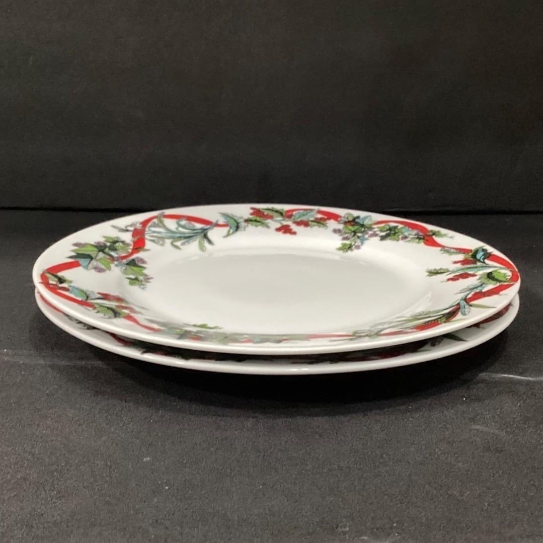 Brylane Home Set Of 2 Christmas JOLLY TIME Dinner Plates 11" Ribbon Floral EXC!! - Thumbnail 7
