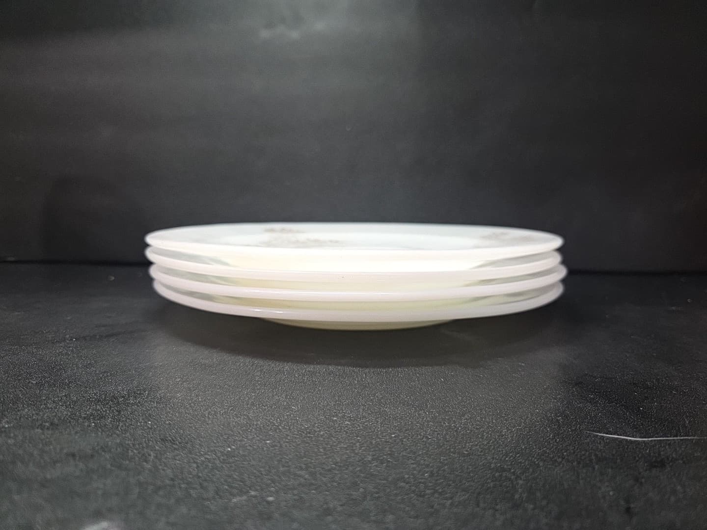 Federal Glass Golden Glory Dinner Plates, Vtg Milk Glass, Leaf Design, Set of 4 - Thumbnail 9