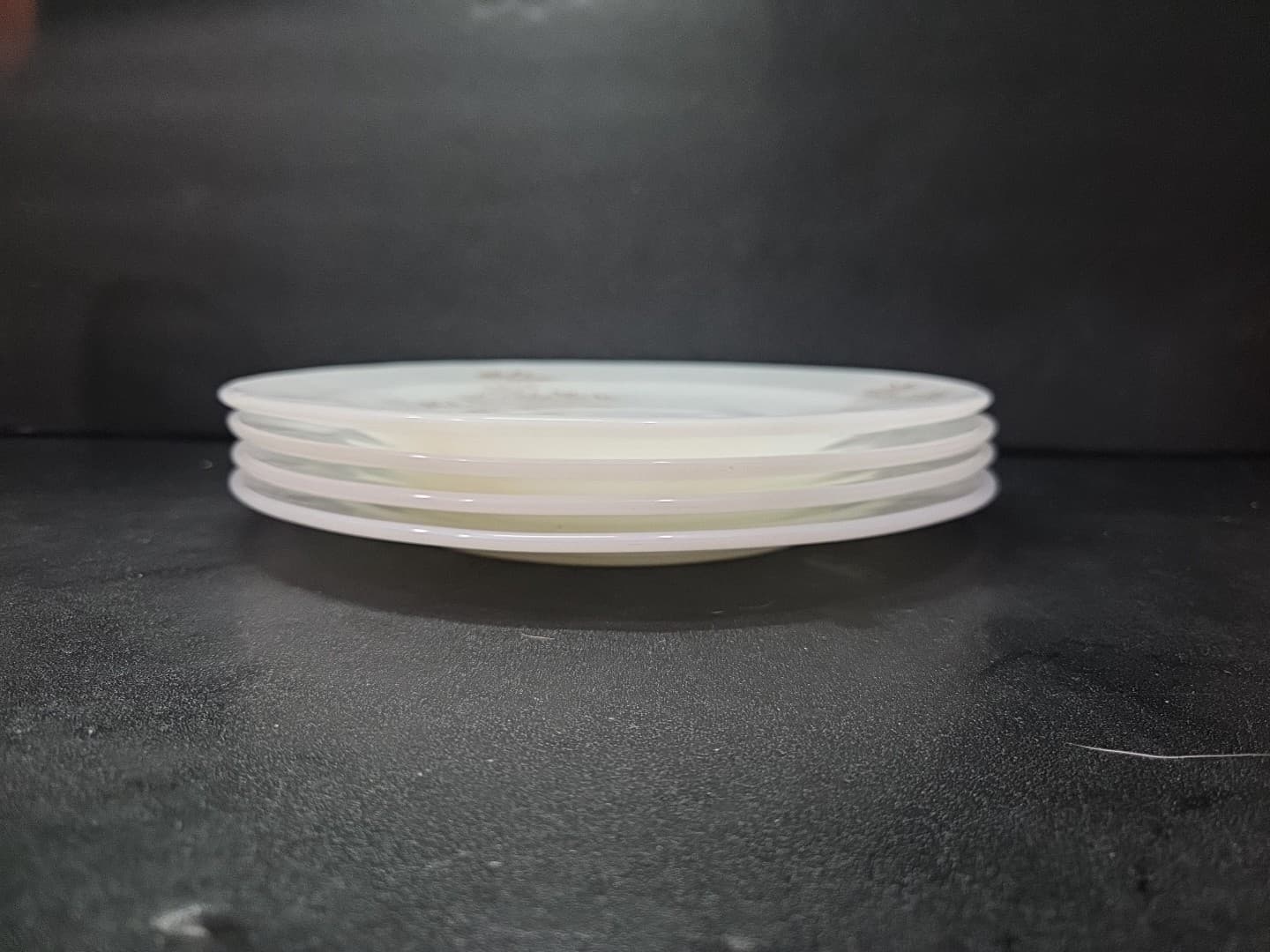 Federal Glass Golden Glory Dinner Plates, Vtg Milk Glass, Leaf Design, Set of 4 - Thumbnail 6