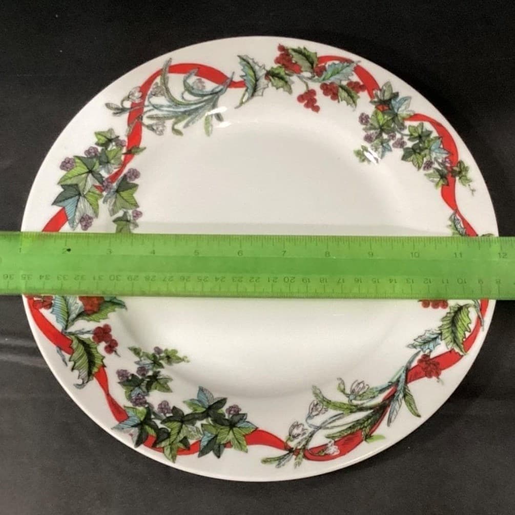 Brylane Home Set Of 2 Christmas JOLLY TIME Dinner Plates 11" Ribbon Floral EXC!! - Thumbnail 6