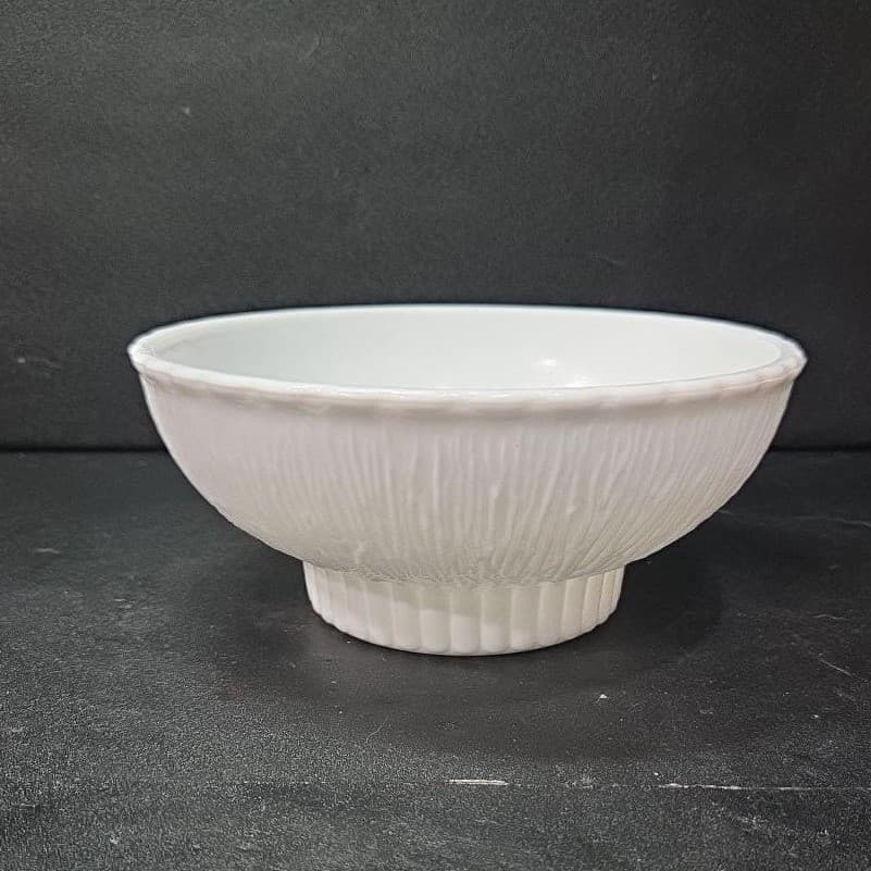 FTD Milk Glass Footed Serving Bowl, Tree Bark Design, Vintage Flower Planter - Thumbnail 3