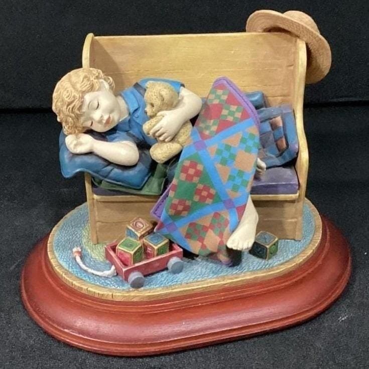 Amish Heritage Collection Tuckered Out First Issue Figurine 1996 - Thumbnail 8