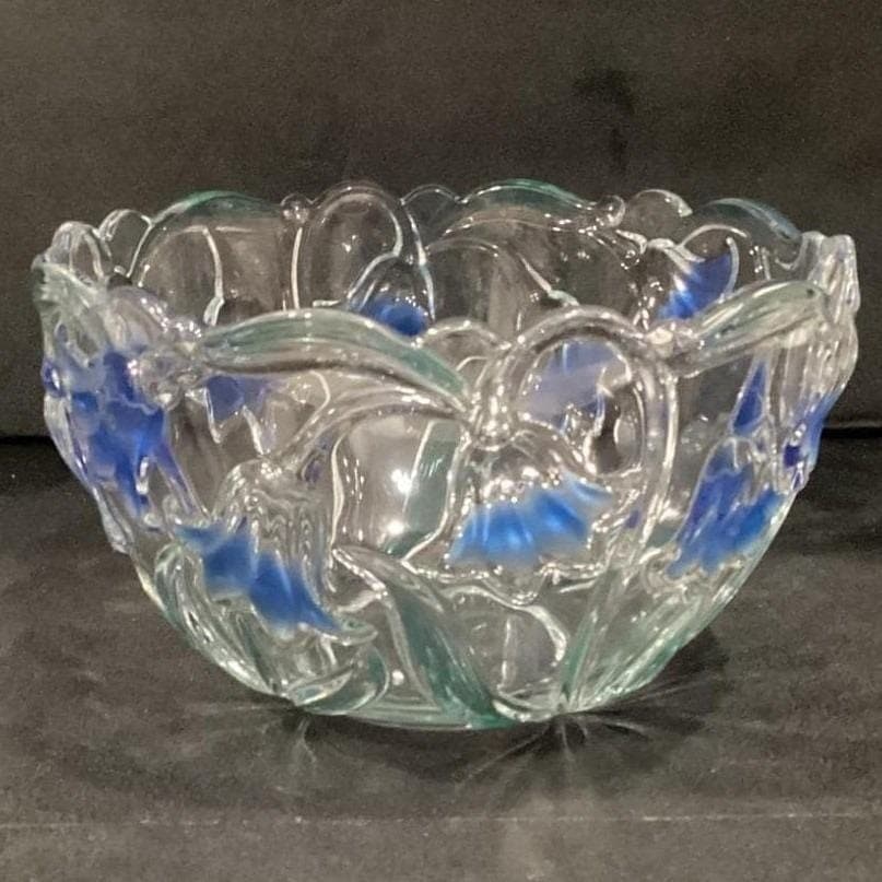 Vintage Mikasa "Bluebells" 8" Crystal Bowl - Thumbnail 9
