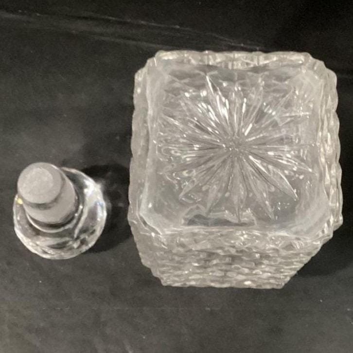Heavy Crystal Square Decanter Diamond Faceted W/Stopper Vintage - Thumbnail 4