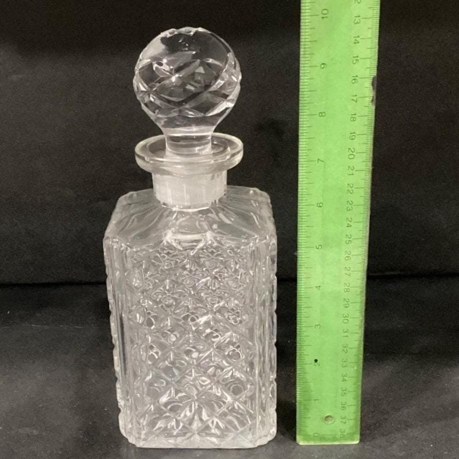 Heavy Crystal Square Decanter Diamond Faceted W/Stopper Vintage - Thumbnail 2