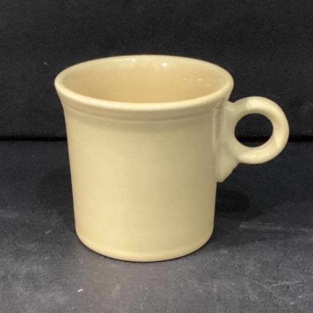 Fiestaware Yellow Ring-Handled Coffee Cup, Vintage Fiesta Mug, American Pottery - Thumbnail 2