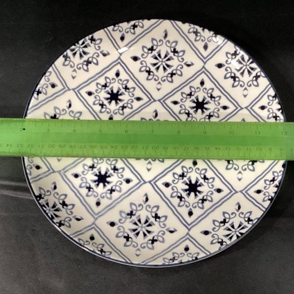 Orly Maison New York Dinner Plate, Blue & White Geometric Pattern Dinnerware - Thumbnail 6