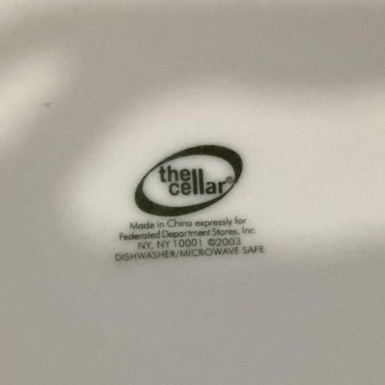 Cellar "Dixy's Motel No Vacancy" Salad Plates, Set of 4, Collectible Dinnerware - Thumbnail 5
