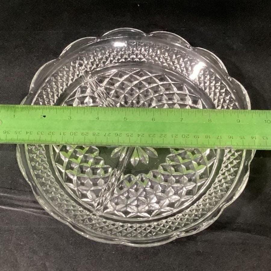 Vintage Anchor Hocking Wexford Divided Relish Dish 8-1/2" - Thumbnail 2