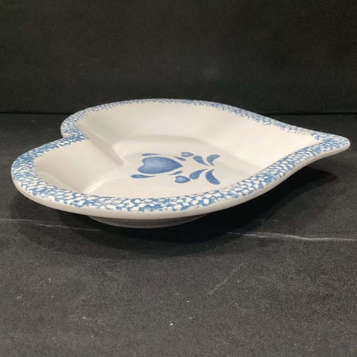 Blue Spongeware Heart-Shaped Pie Pan, Stoneware Spatter Bowl Country Kitchenware - Thumbnail 8