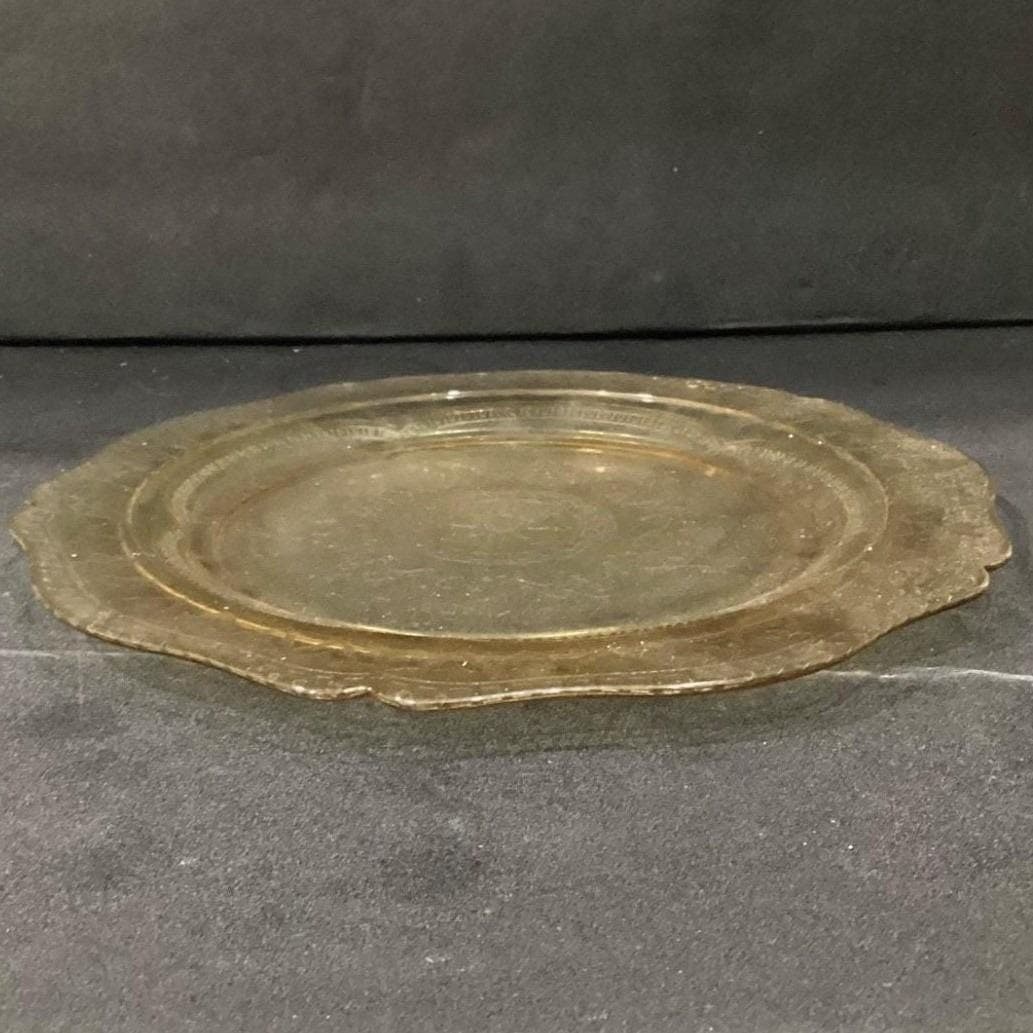 Vintage Yellow Clear Carnival Glass Plate 11" 1960's - Thumbnail 9
