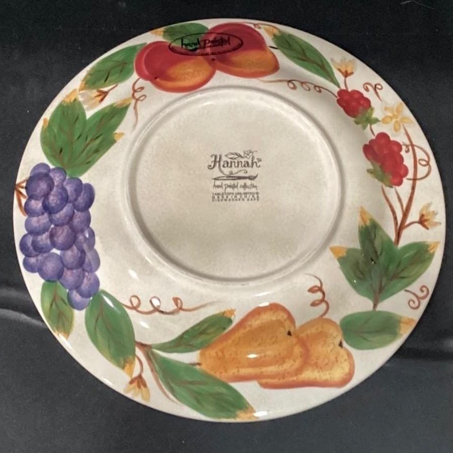 Hannah TableTops Unlimited Fruit Themed Dinner Plates, Set of 4, Hand Painted - Thumbnail 4