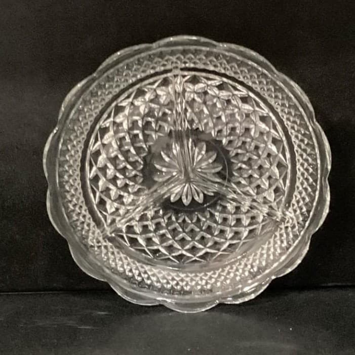 Anchor Hocking Wexford Divided Relish Dish, Vintage Clear Pressed Glassware - Thumbnail 2