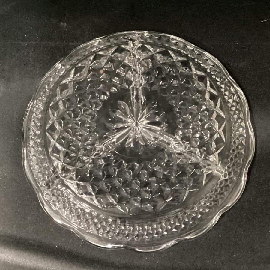 Anchor Hocking Wexford Divided Relish Dish, Vintage Clear Pressed Glassware - Thumbnail 4