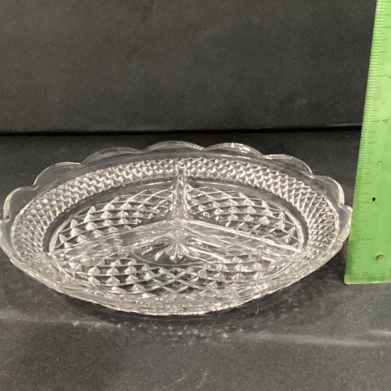 Anchor Hocking Wexford Divided Relish Dish, Vintage Clear Pressed Glassware - Thumbnail 5
