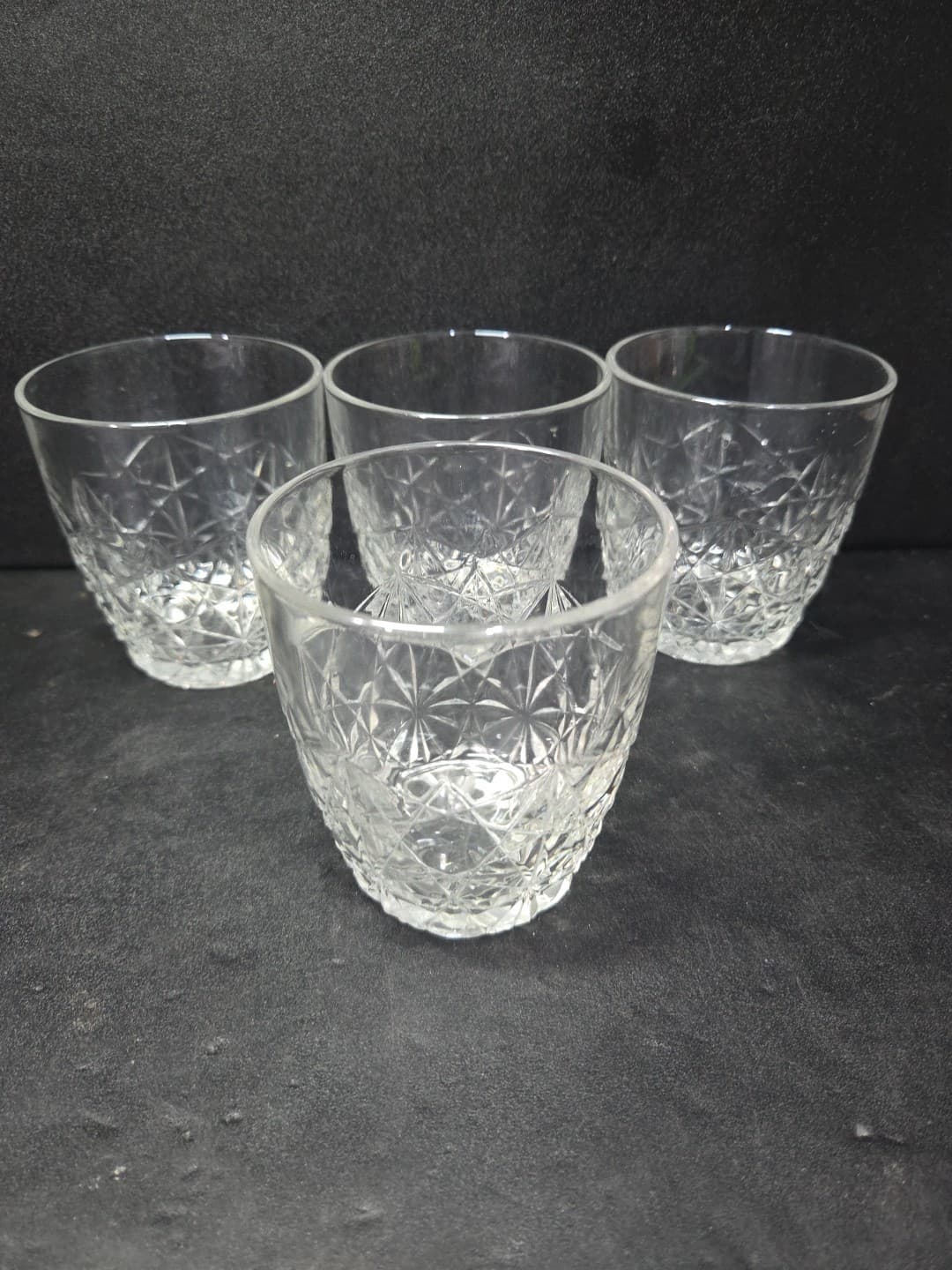 Bormioli Rocco Dedalo Italian Whiskey Glasses Tumblers Lowball Stars Set Of 4 - Thumbnail 5