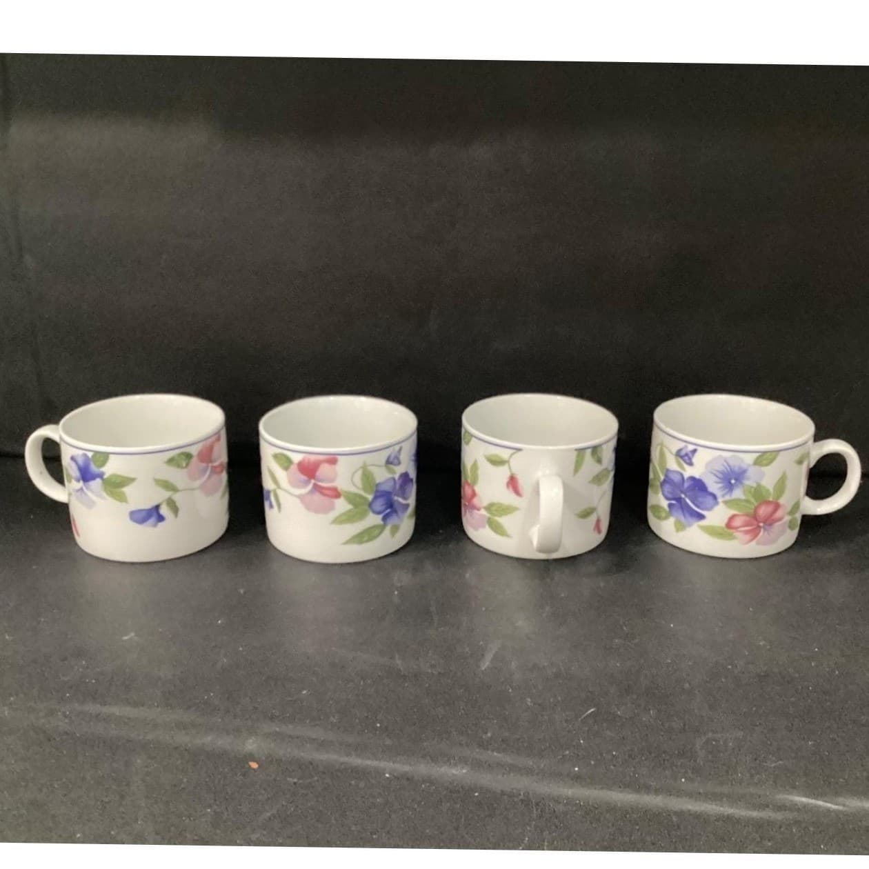 Oneida Majesticware Freesia Coffee Cups, Set of 4, Vintage Floral Stoneware Mugs - Thumbnail 8