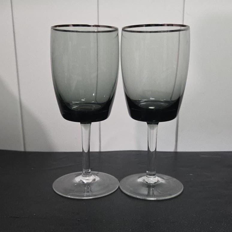 Gorham Midnight Mist Smoke Water Goblets, Set of 2, Replacement Crystal Glasses - Thumbnail 3