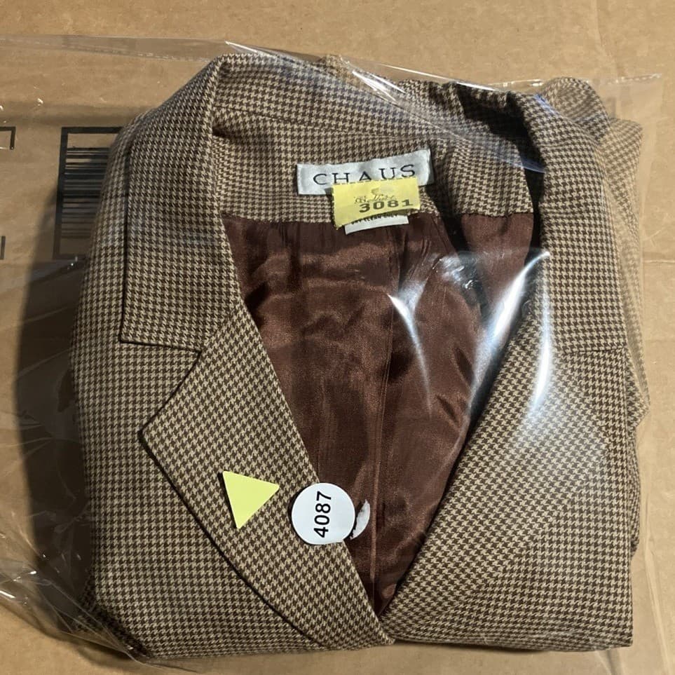 Chaus Brown Houndstooth Blazer, Women's Size 6 Coat, 3-Button Tailored Jacket - Thumbnail 10