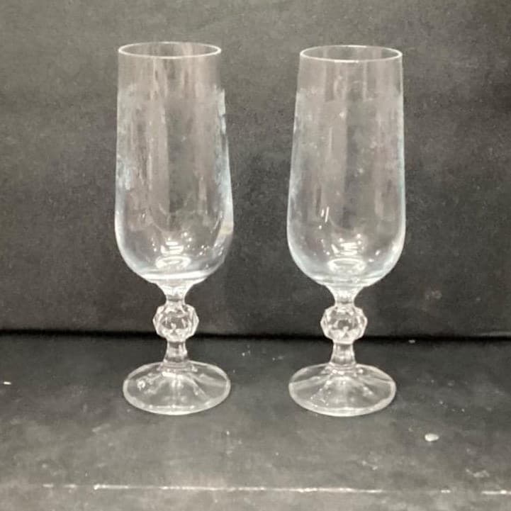 Bohemia Crystal Cascade Champagne Flutes, Set of 2, Vintage Etched Stemware - Thumbnail 2