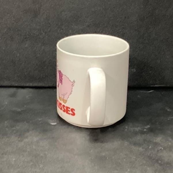 Hogs And Kisses Coffee Cup, Vintage Pig Design Novelty Mug Replacement Drinkware - Thumbnail 6