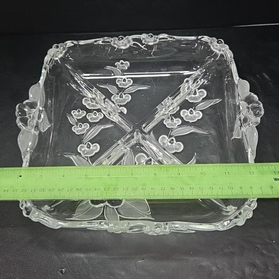 Mikasa Crystal Clear Four Bay Divided Dish, Vtg Floral Pattern Serving Platter - Thumbnail 5