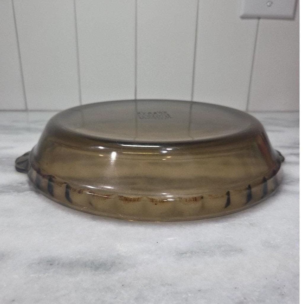 Pyrex Glass Pie Pan #229, Vintage Fluted Deep Dish Plate, Oven Safe Bakeware - Thumbnail 8