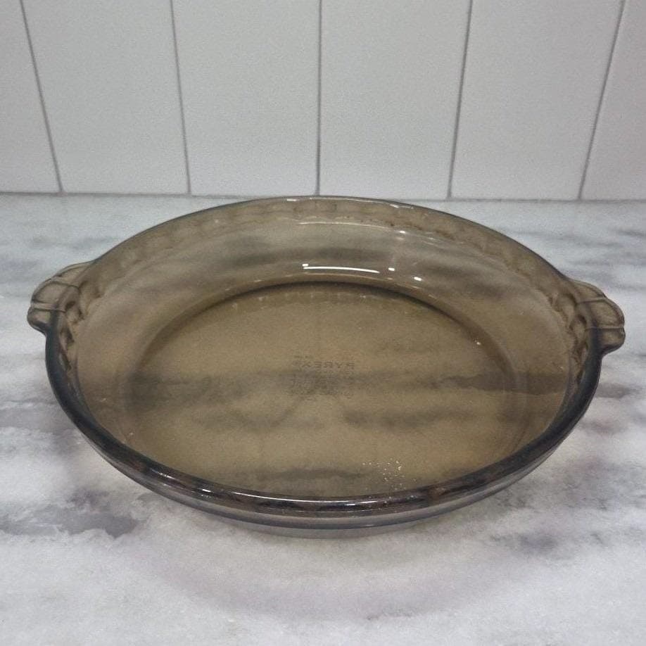 Pyrex Glass Pie Pan #229, Vintage Fluted Deep Dish Plate, Oven Safe Bakeware - Thumbnail 6