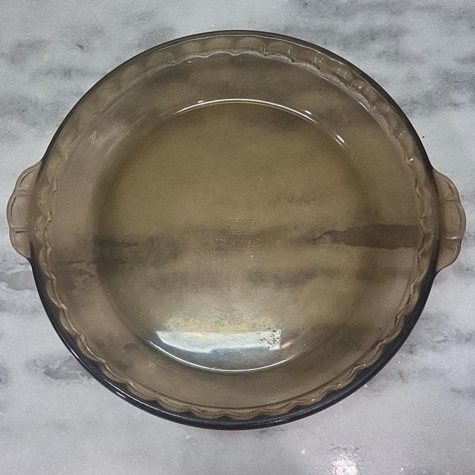 Pyrex Glass Pie Pan #229, Vintage Fluted Deep Dish Plate, Oven Safe Bakeware - Thumbnail 4