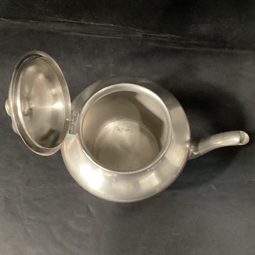 Brewster Pewter 4503 Tea Pot, Creamer And Sugar Bowl Vintage - Thumbnail 12